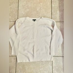 Cashmere Saks Fifth Avenue Cream Crewneck Sweater